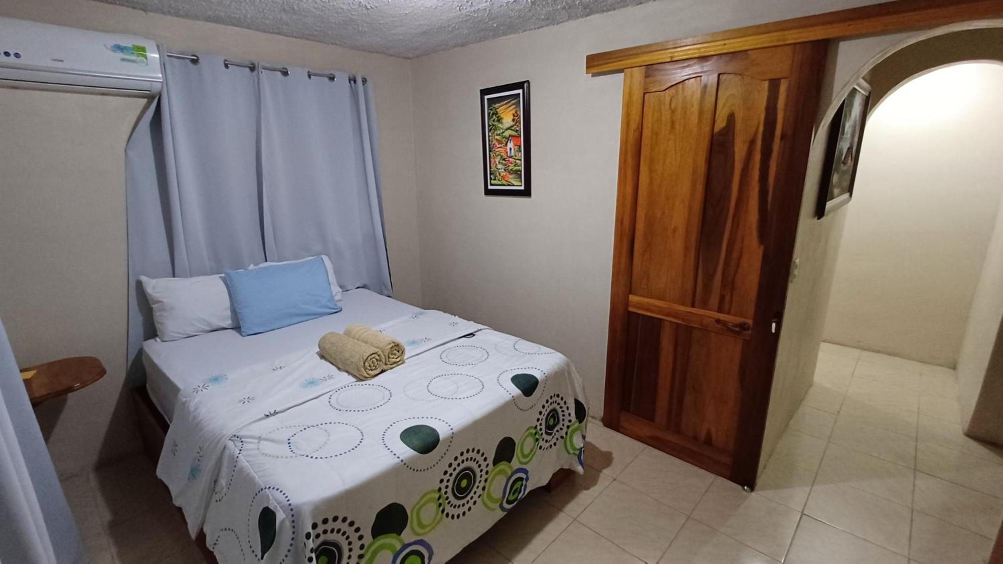 Alinas House Apartment La Fortuna ภายนอก รูปภาพ