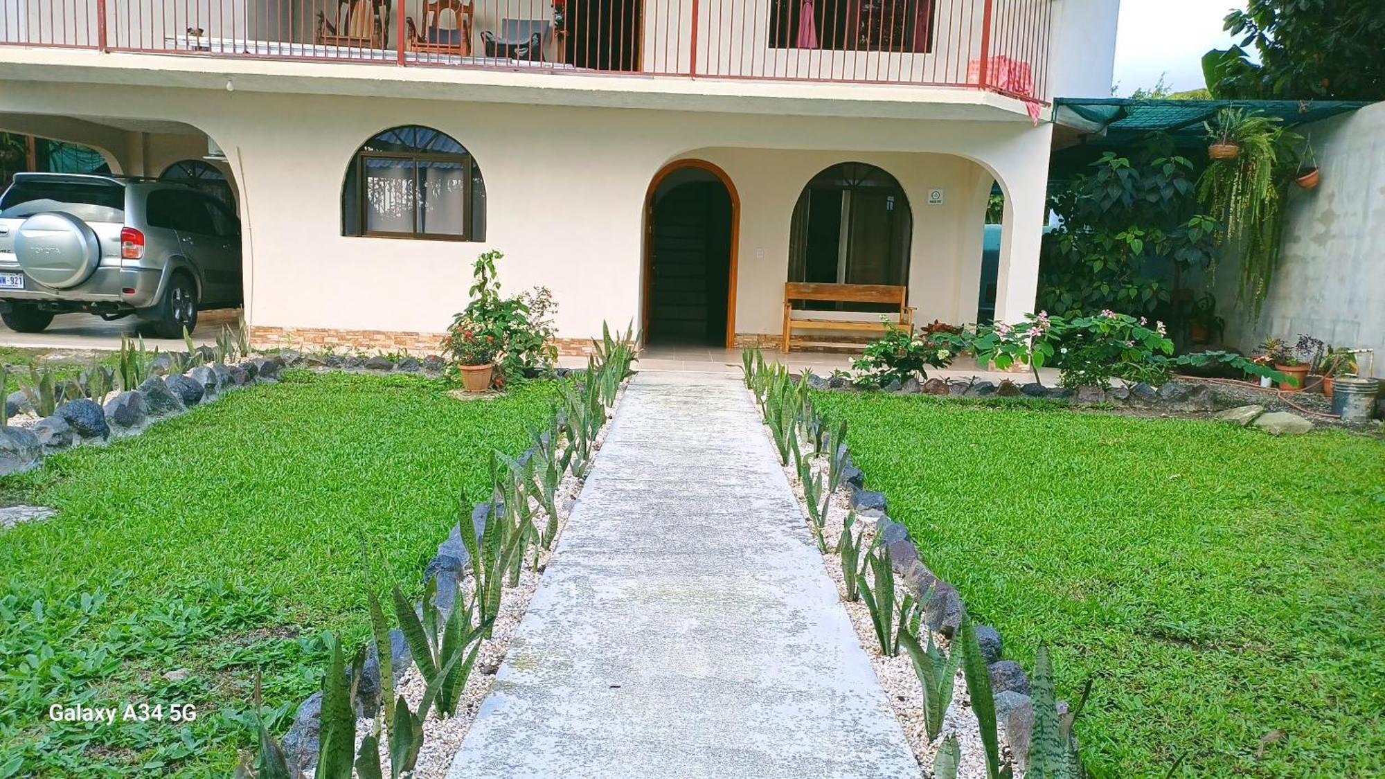 Alinas House Apartment La Fortuna ภายนอก รูปภาพ